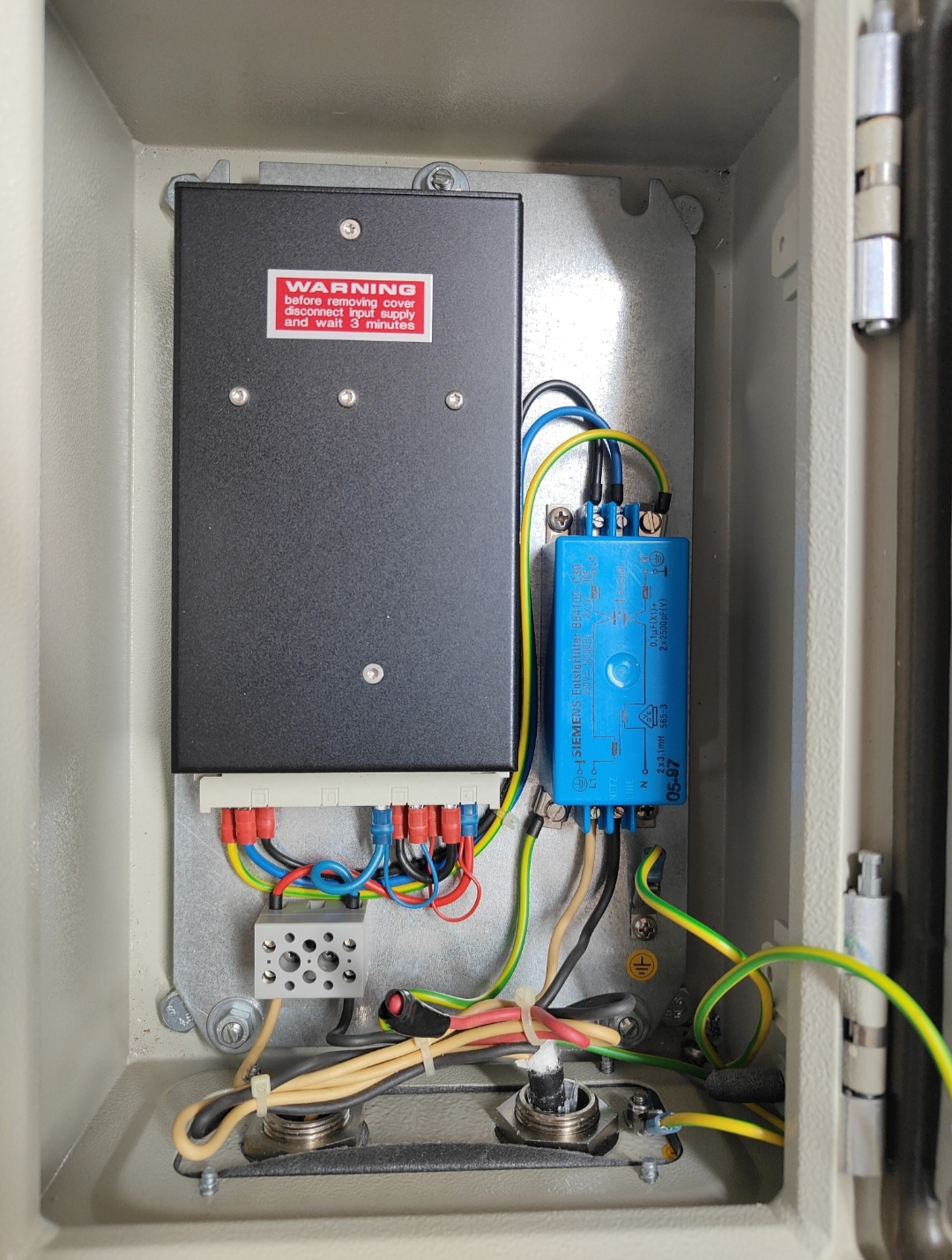 LABORATORIES LISTED INC. ENCLOSURE ISSUE No. K-746 INDUSTRIAL CONTROL PANEL - A-B Electric